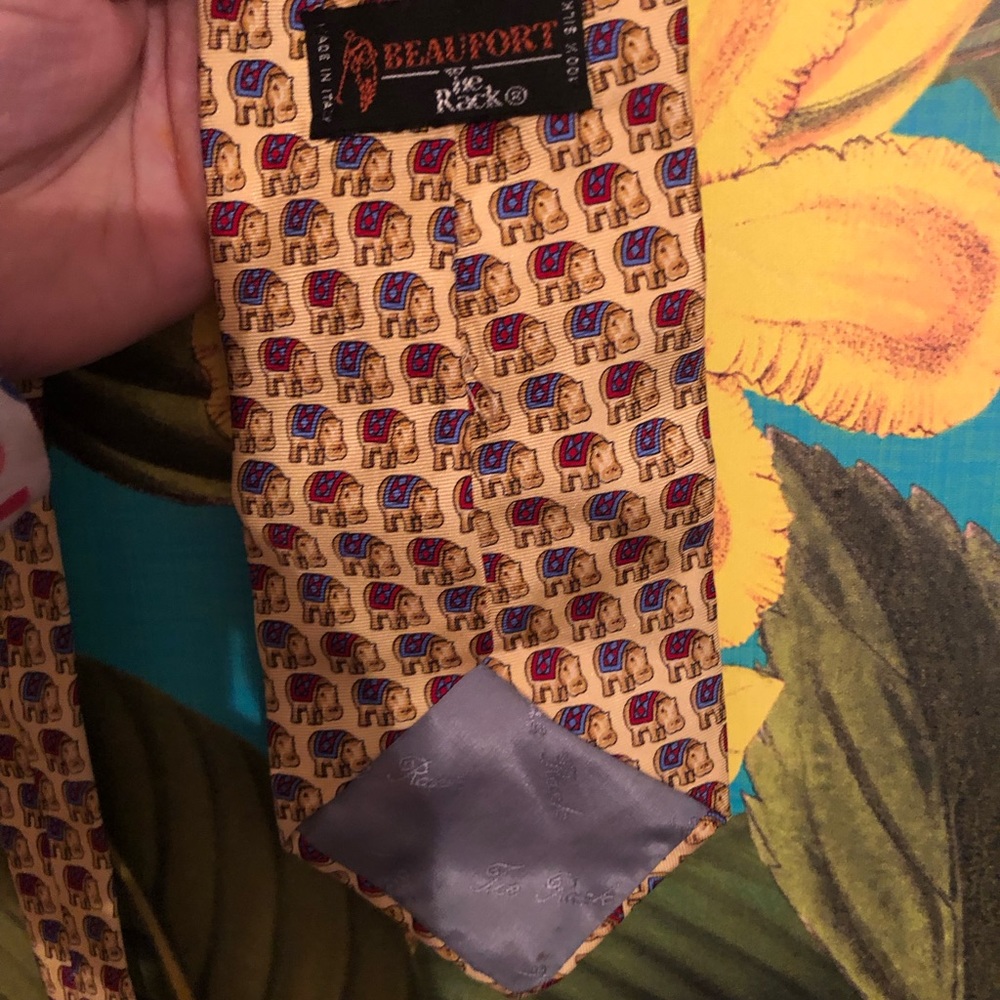 Lot of 2 Beaufort tie rack fun ties, 100% silk!Hippopotamus and elephant print .